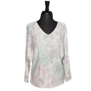 Sioni Long Sleeved Light Colored Sweater Size Large